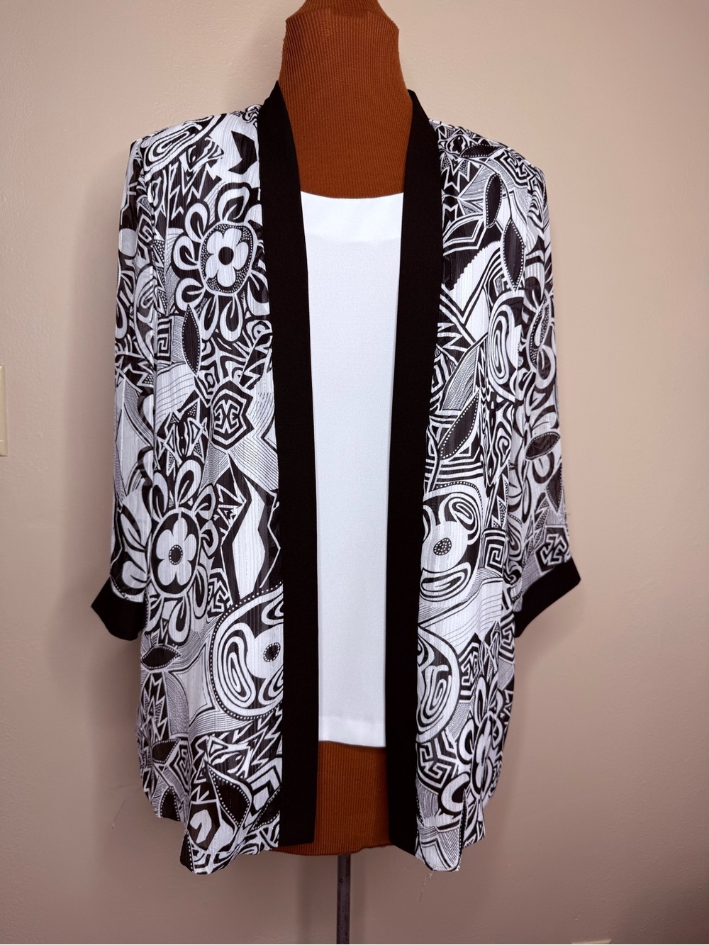 R&M Richards Dressy Open Jacket Built In Tank Metallic Thread Size 14